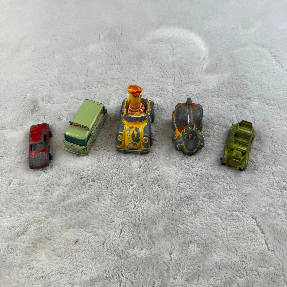 Vintage Lesney Matchbox Commer‎ Bottle Float Milk Truck Red Car Muppets Toy Lot
